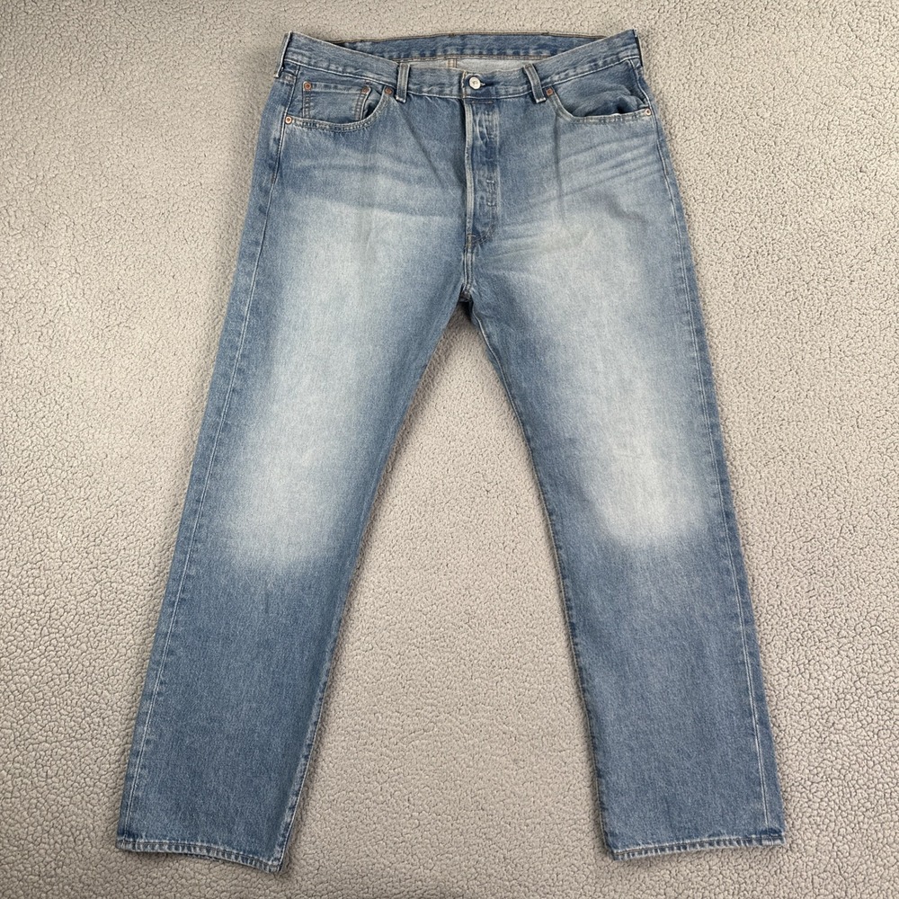 Levi's 501 Button Fly Jeans Men 40x32 Blue Straight Whiskered Fade Cowboy Preppy
